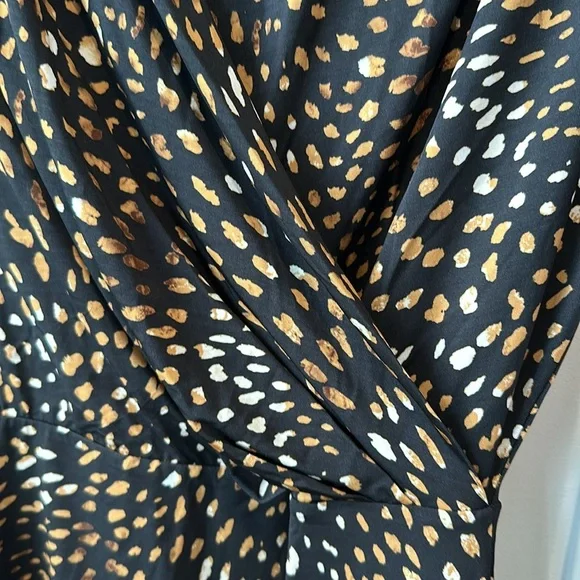 NWT Aqua Animal Print Wrap Long Sleeve Mini Dress S - Picture 7 of 11